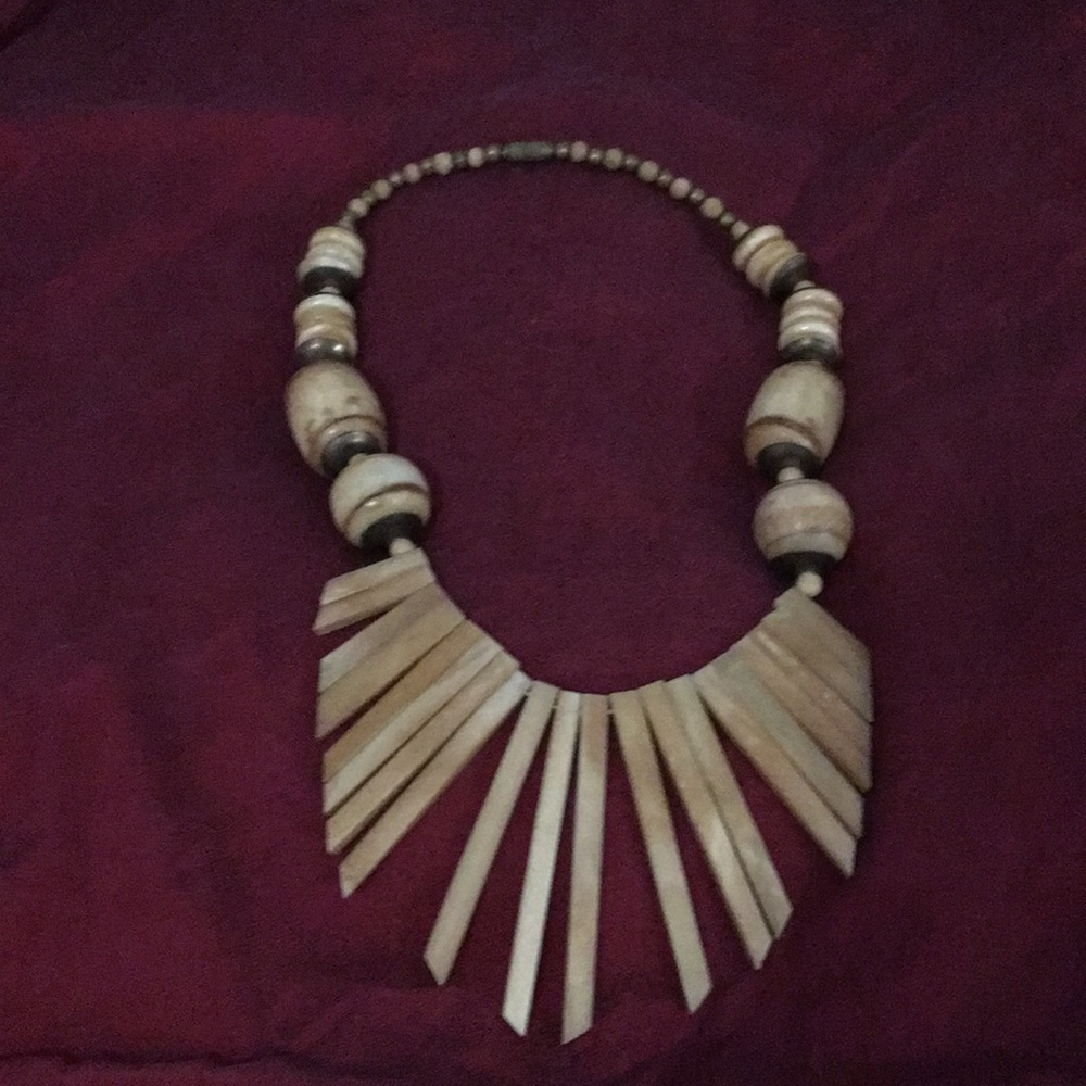 Necklace - Picture 2 of 2